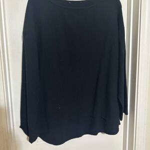 Black Linen Tunic Long Sleeve Top Just needs a necklace